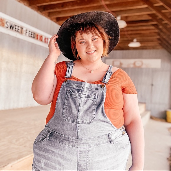 Meet your Posher, Jamie - Picture 2 of 5